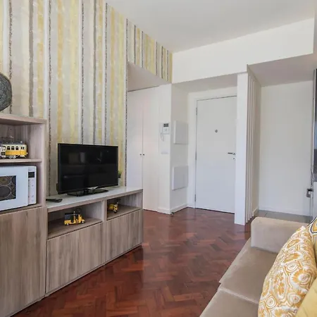Bairrus - Duque Apartman Lisboa