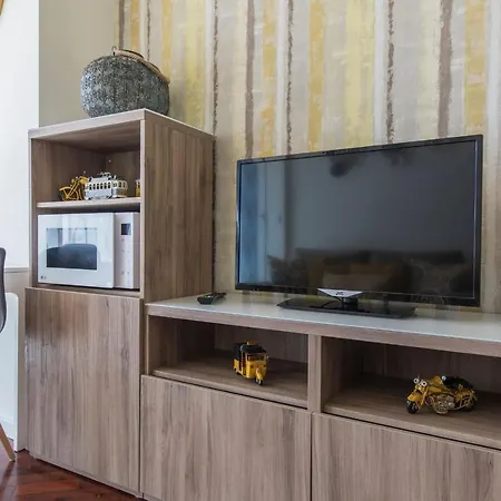 Bairrus - Duque Apartman Lisboa